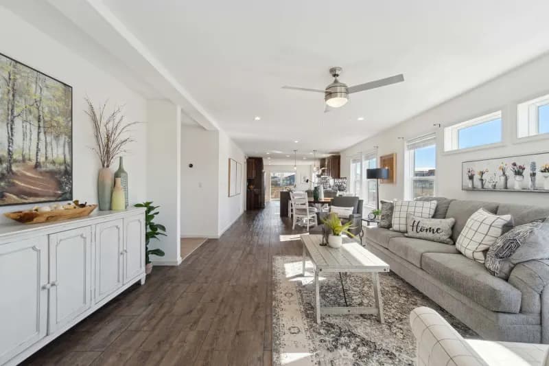 Pika interior home features