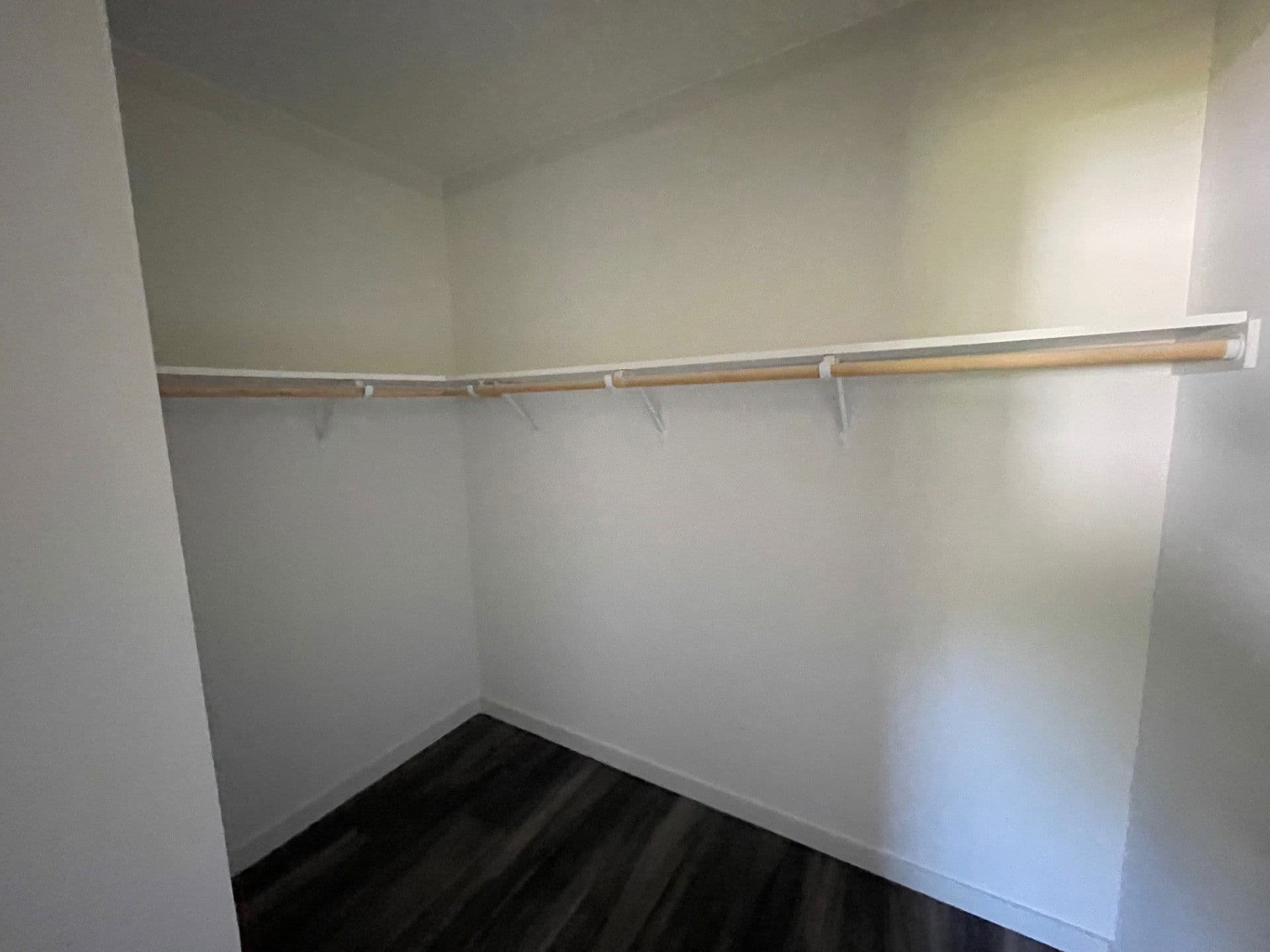 Hero 76 (inventory) interior home features