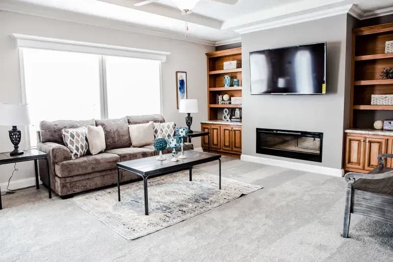 Skyliner 6334b interior home features