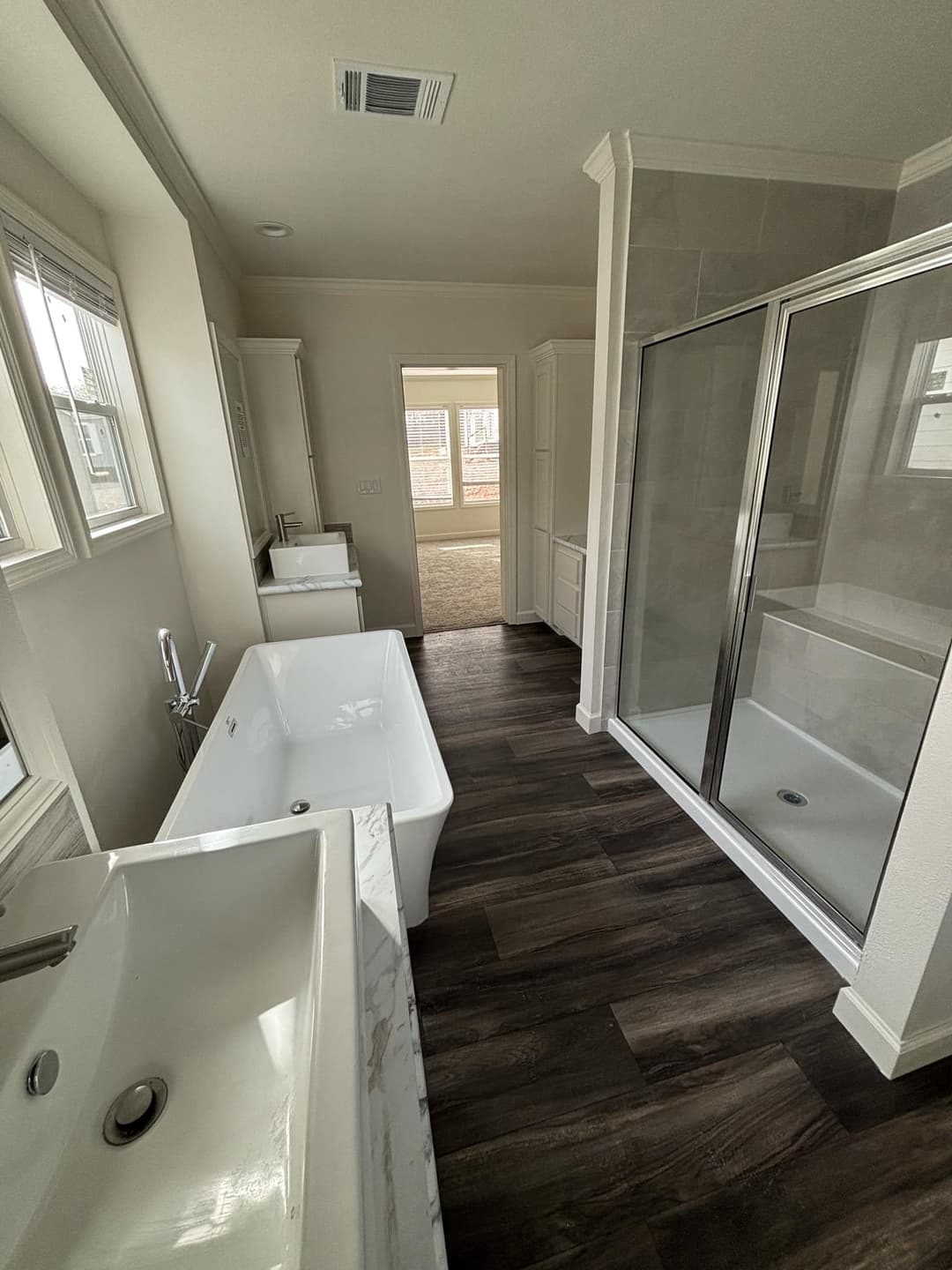 M1-56 (inventory) bathroom home features