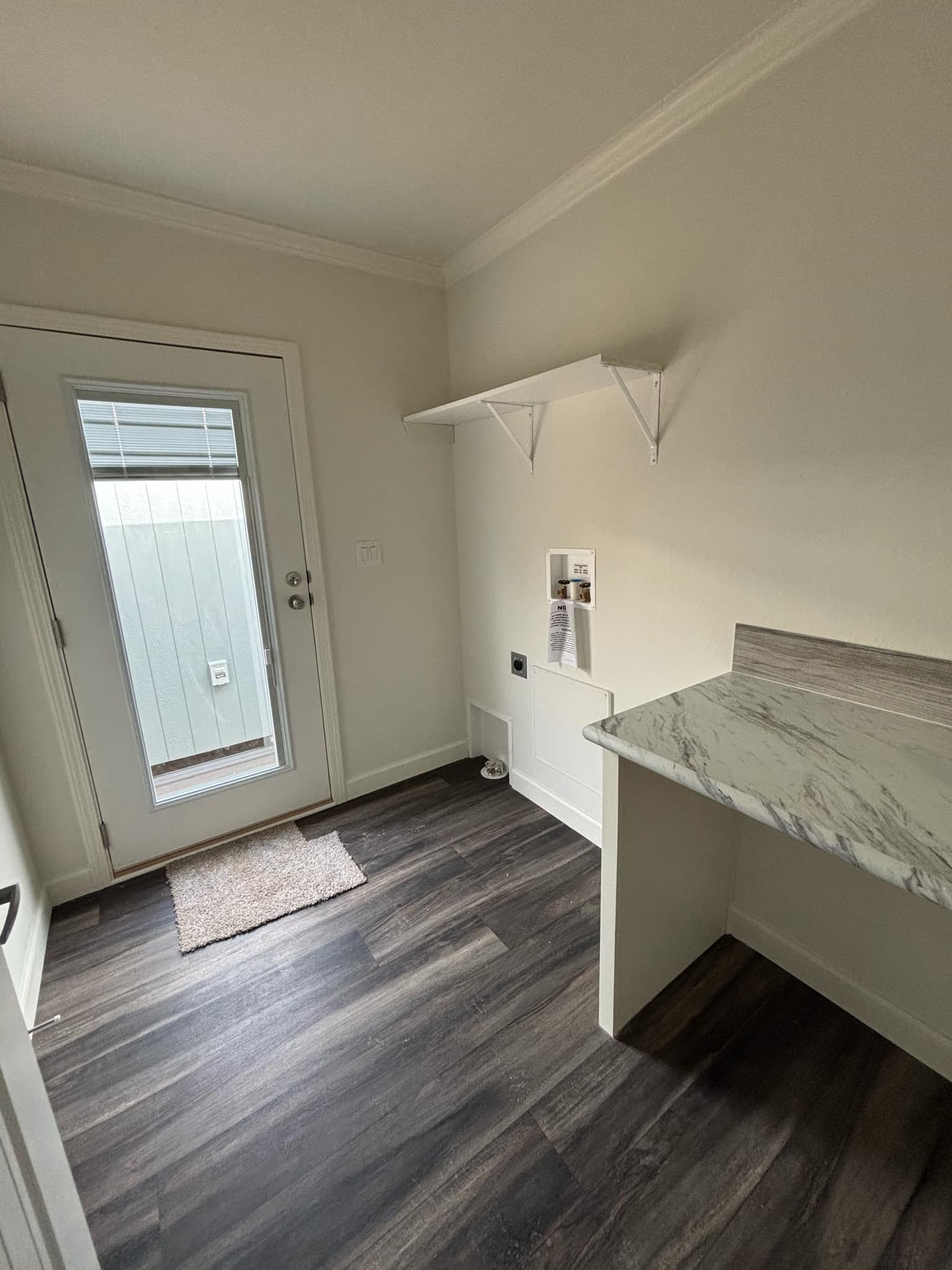 M1-56 (inventory) interior home features