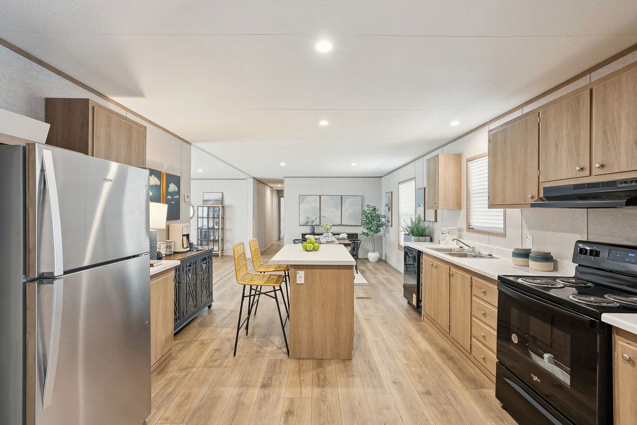 Prime pinnacle 135 kitchen home features