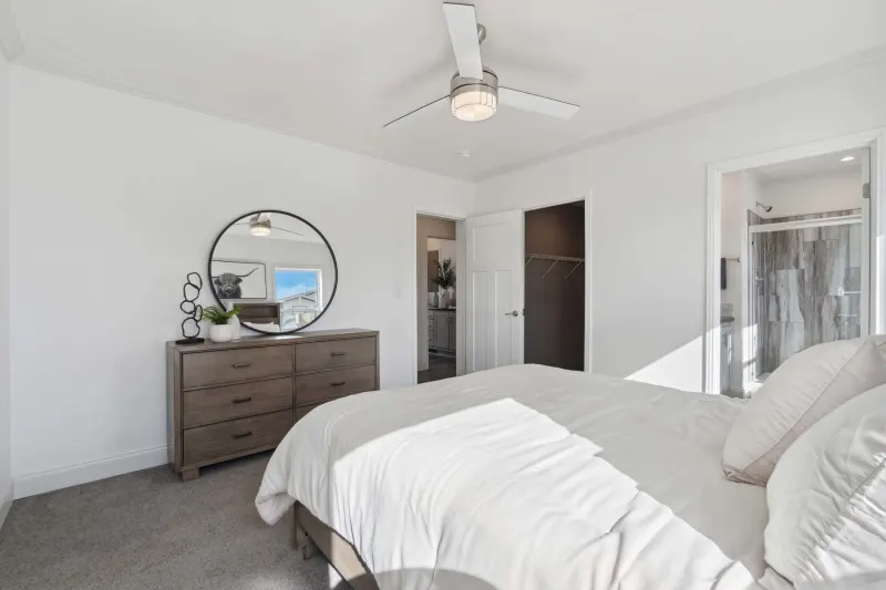 Orion bedroom home features