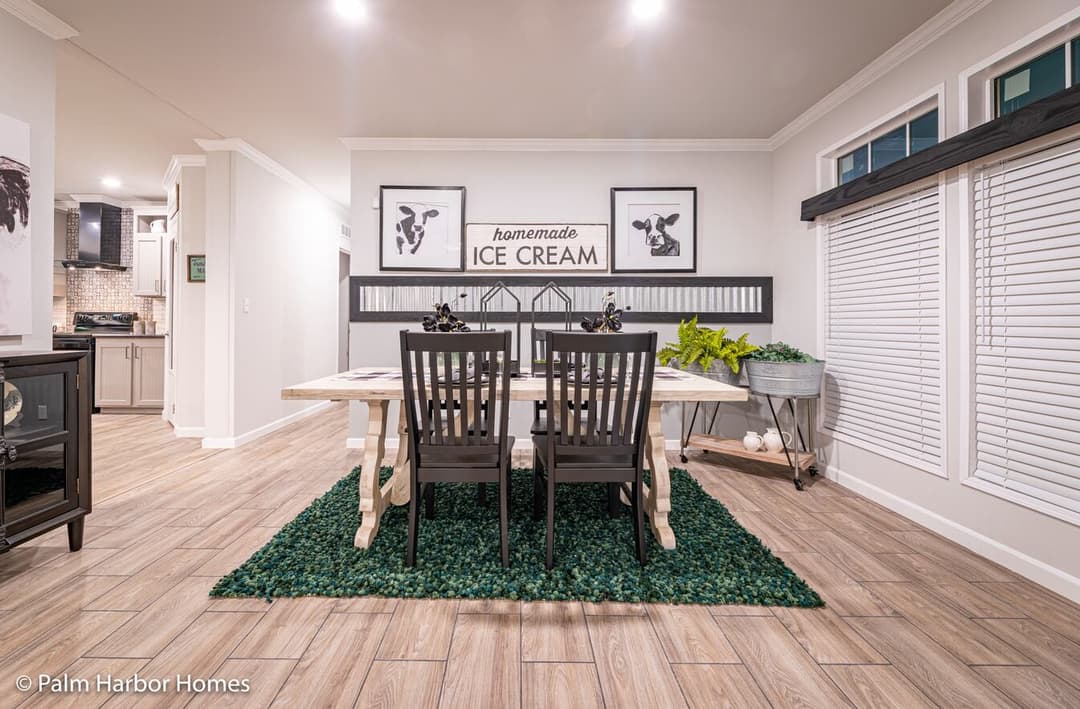 Vintage farmhouse ii 32764h interior home features