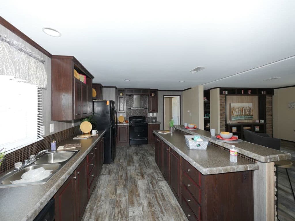 Beebe 2810 kitchen home features