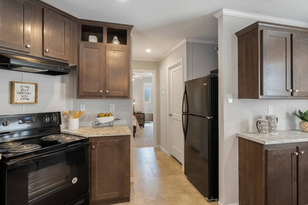 Cs1676c kitchen home features