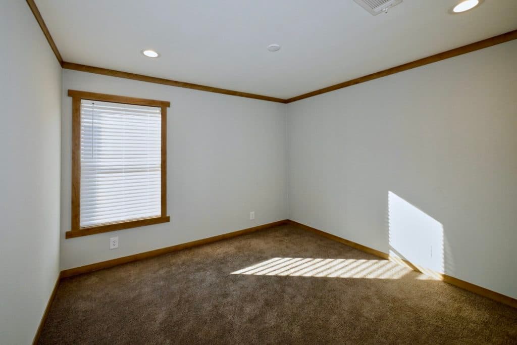 Macey 9768 bedroom home features