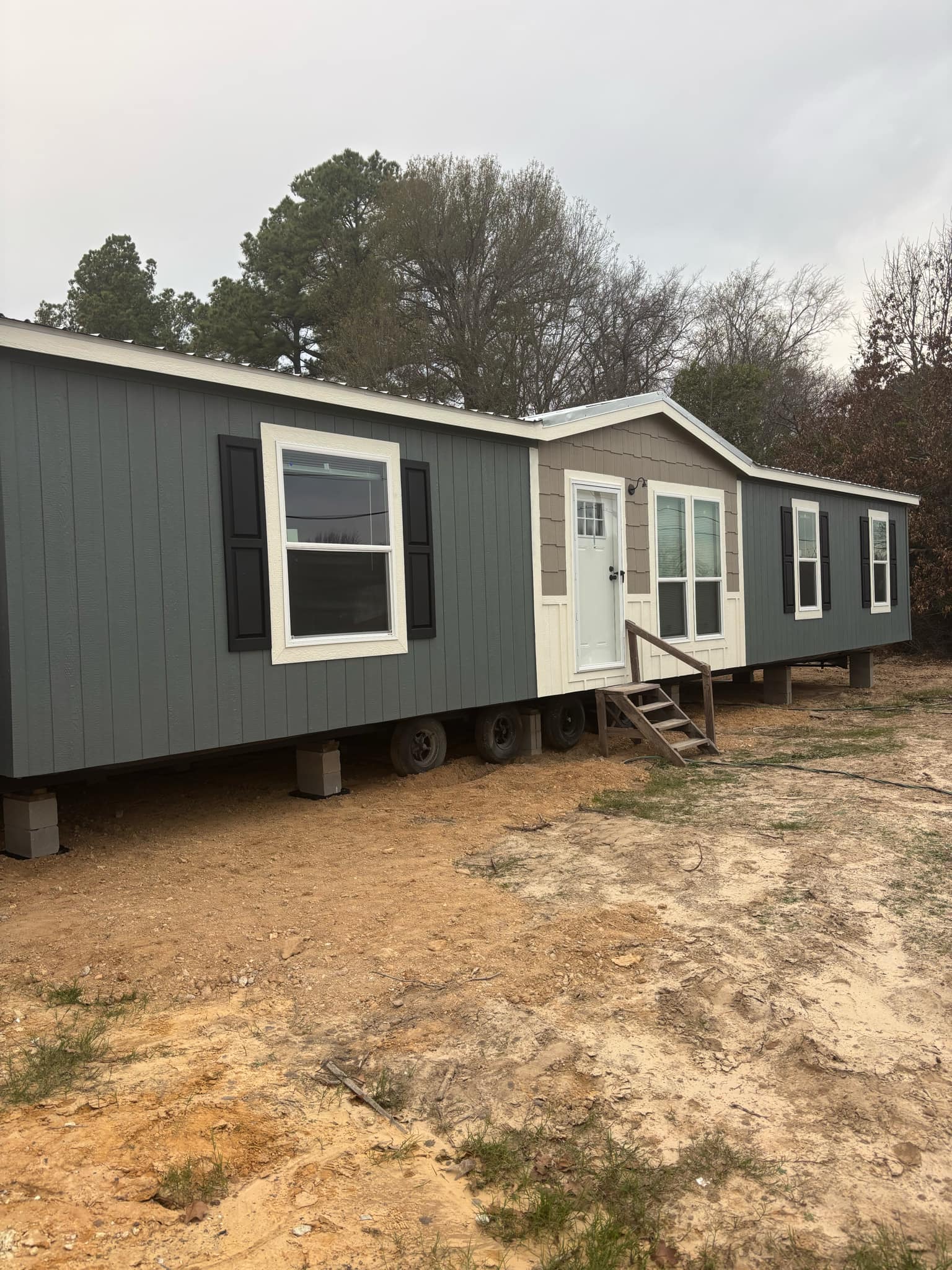 The embrace (inventory) hero home features