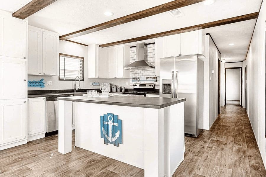 The bobby jo kitchen home features