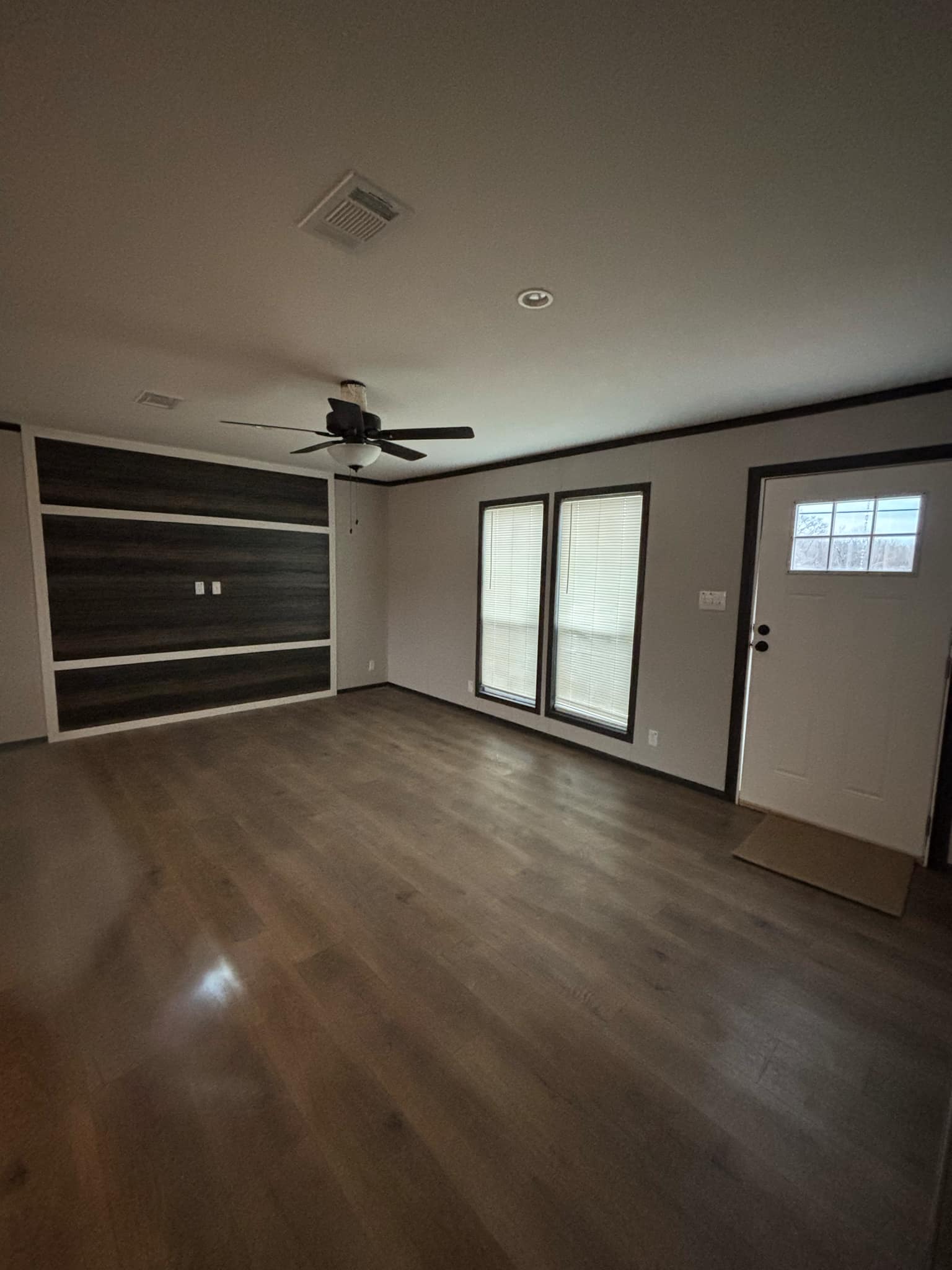 The embrace (inventory) interior home features