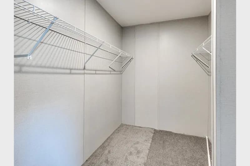 Prairie dune 8810 interior home features