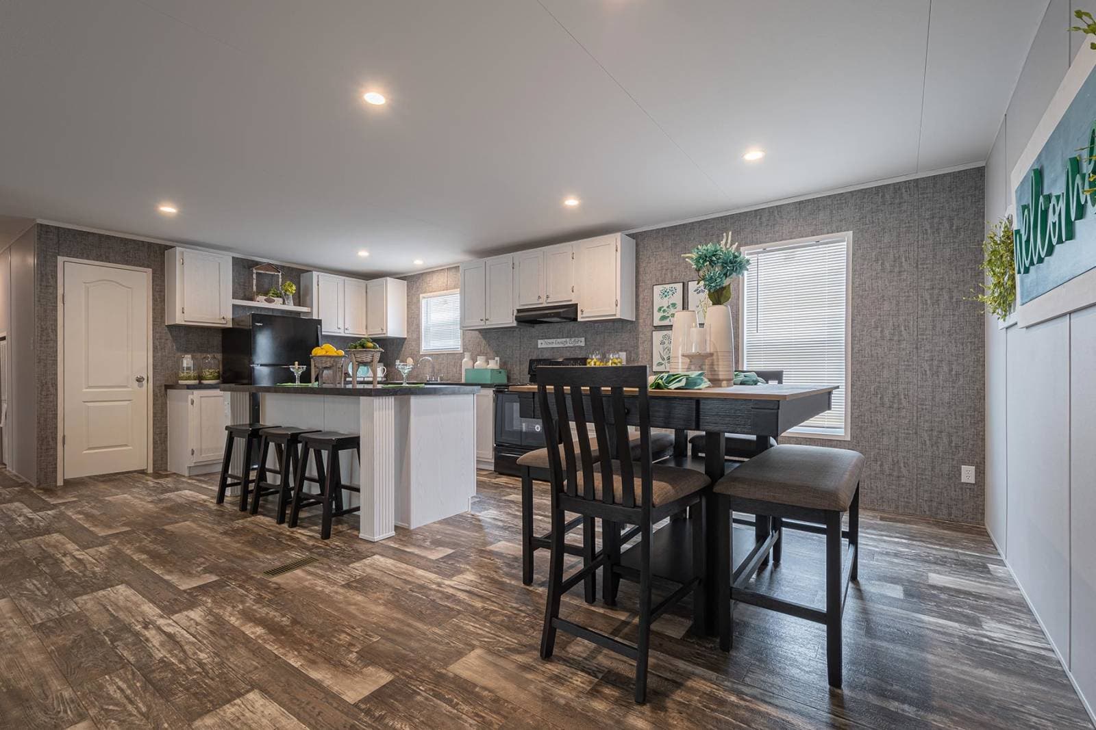 Rm3268a kitchen home features