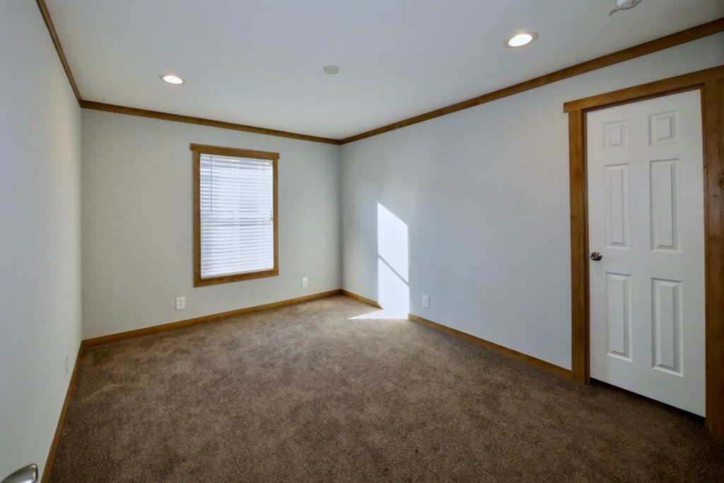 Macey 9768 bedroom home features