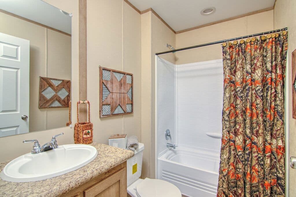 Carina 9270 bathroom home features