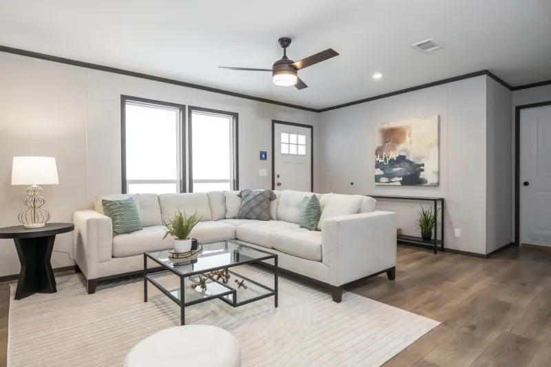 Embrace sunlight 233 interior home features