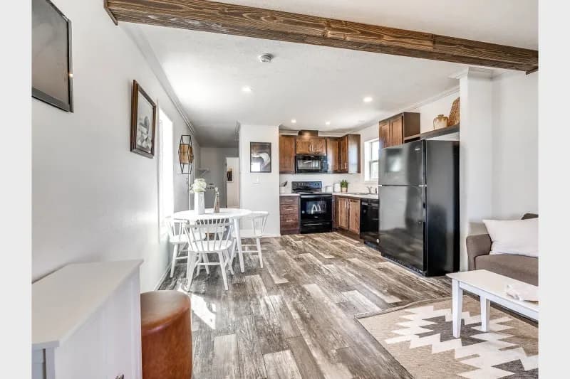 Prairie dune 8312 interior home features