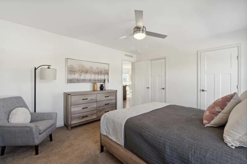 Pika bedroom home features