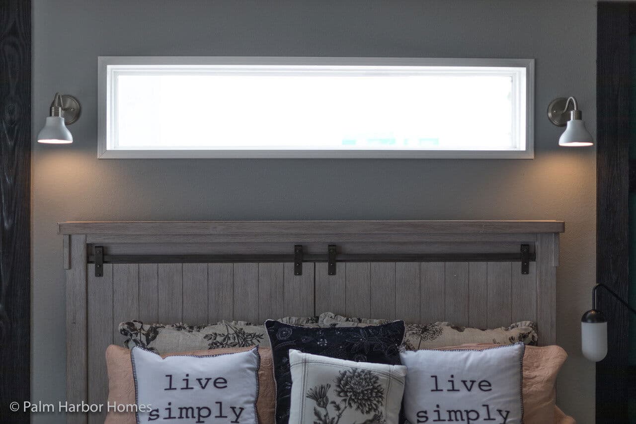 Vintage farmhouse 32643c bedroom home features