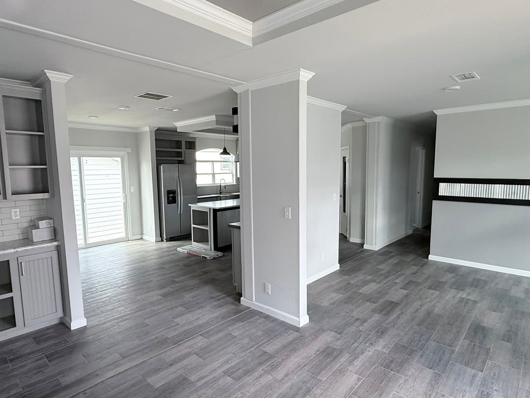 Vintage farmhouse (inventory) interior home features