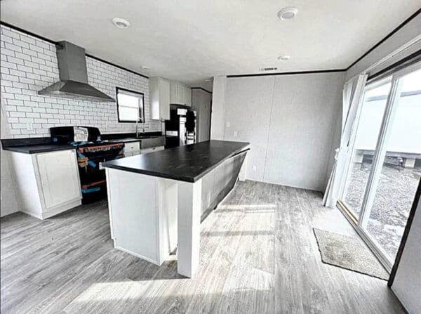 The graceland  kitchen home features