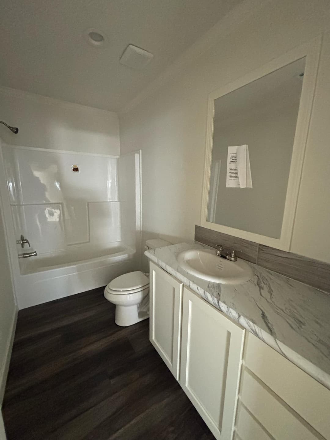 M1-56 (inventory) bathroom home features