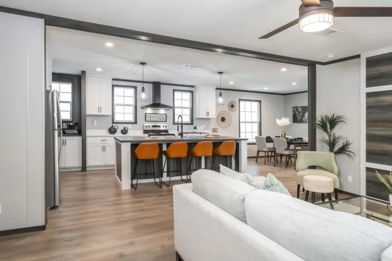 Embrace sunlight 233 interior home features