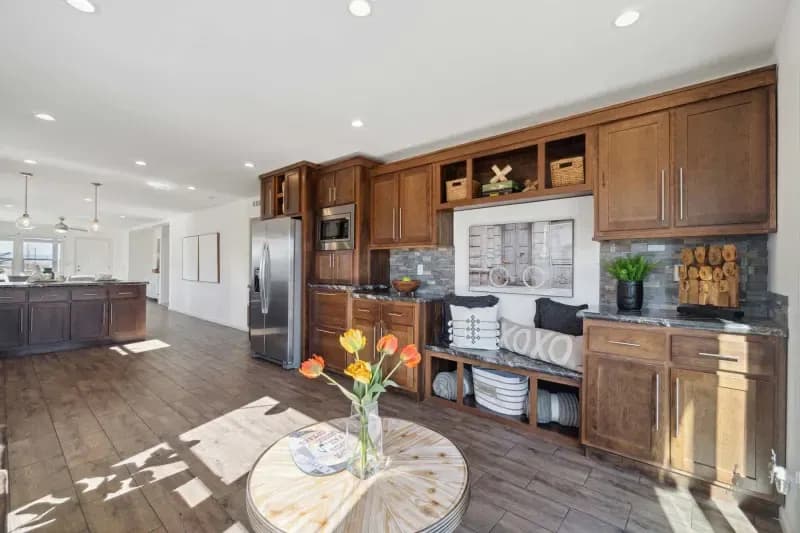 Pika kitchen home features