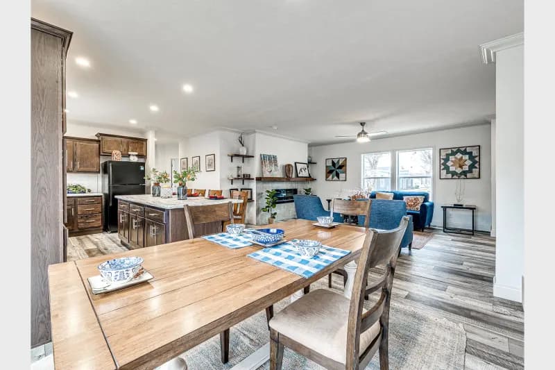 Skyliner 4765j interior home features