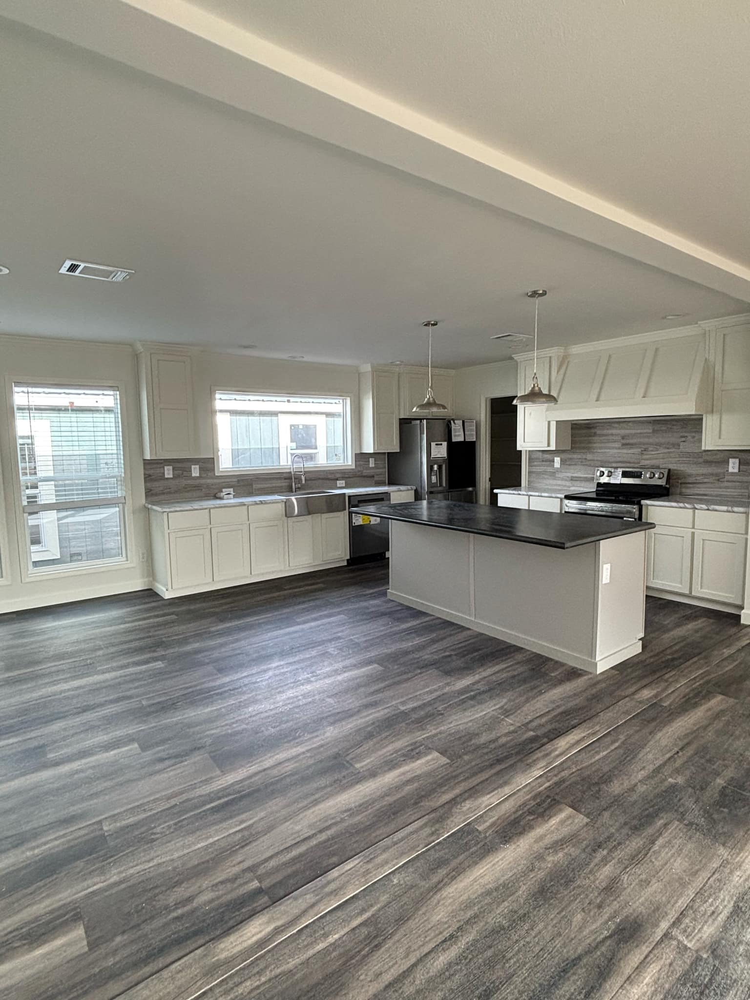 M1-56 (inventory) interior home features